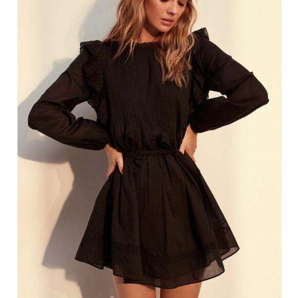 Aritzia Dresses & Skirts - ARITZIA Wilfred Elia Dress Black Medium M